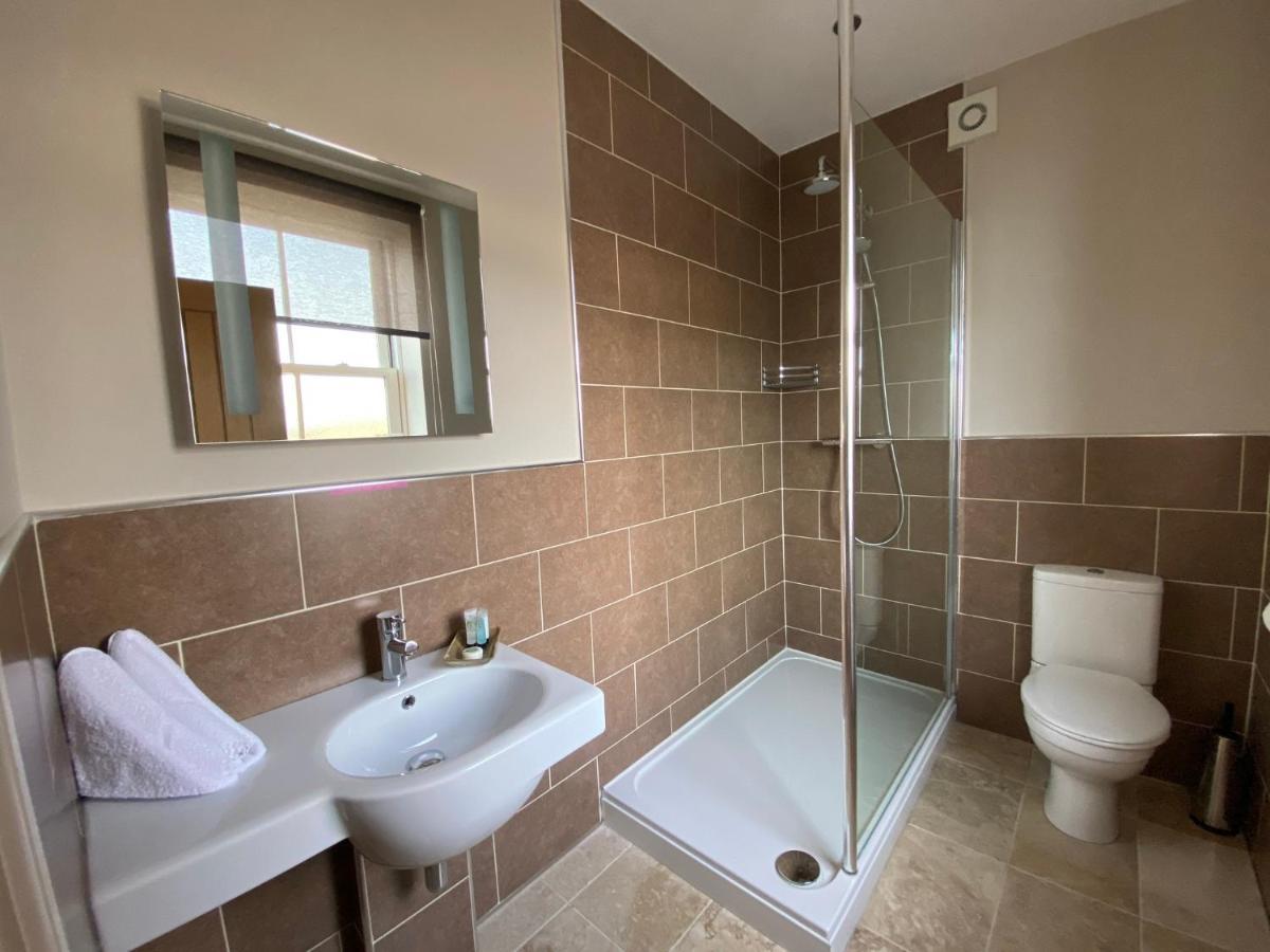 The Three Horseshoes Hotel Barnard Castle Bagian luar foto