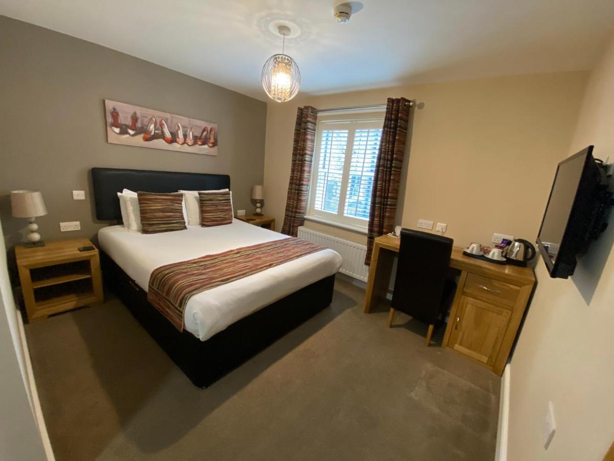 The Three Horseshoes Hotel Barnard Castle Bagian luar foto