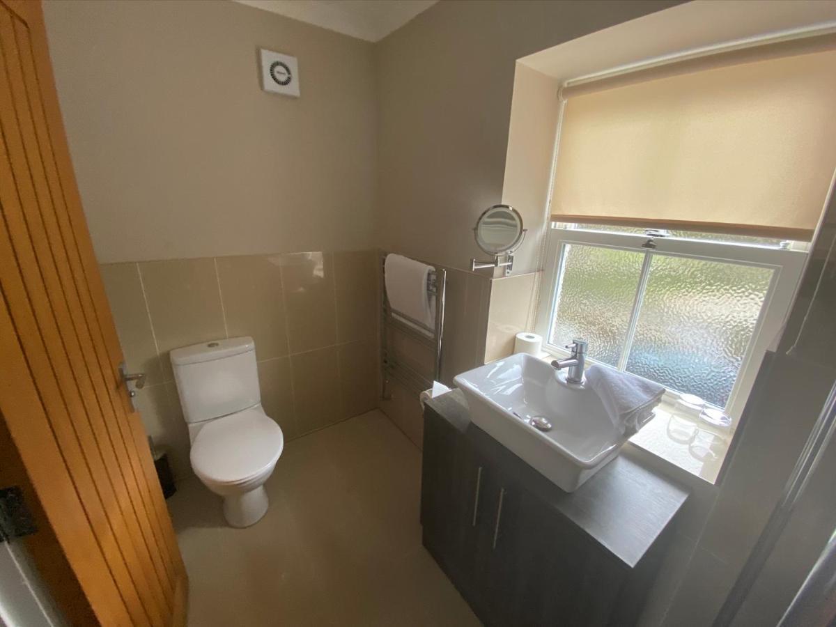 The Three Horseshoes Hotel Barnard Castle Bagian luar foto