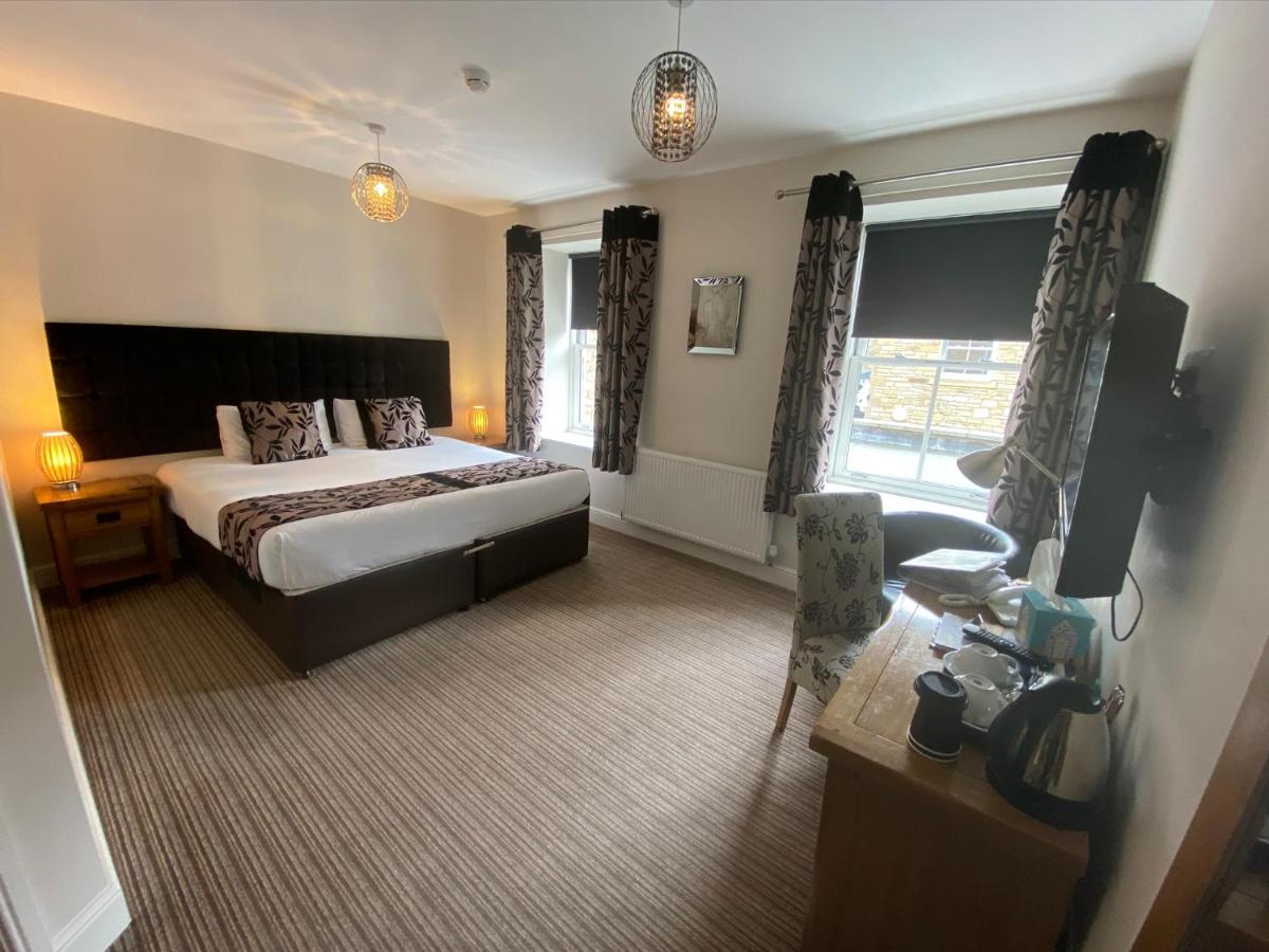 The Three Horseshoes Hotel Barnard Castle Bagian luar foto